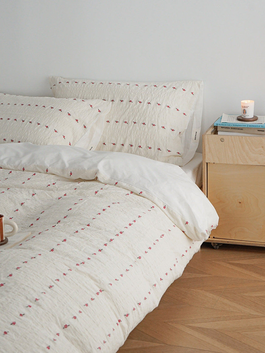 Floral Jacquard Seersucker Bedding Set