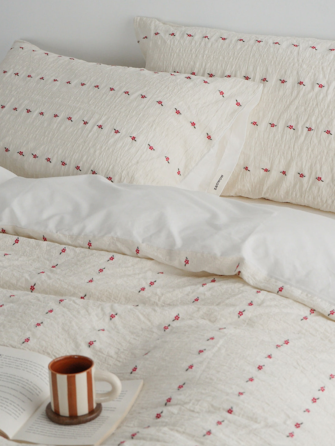 Floral Jacquard Seersucker Bedding Set
