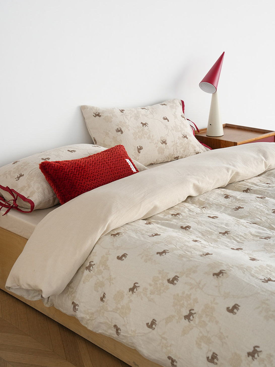 Linen Blend Jacquard Horse Bedding Set