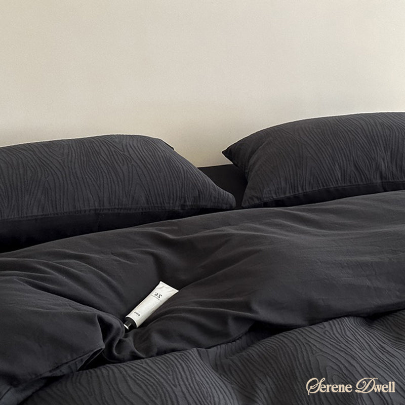 Kinsley Jacquard Bedding Set
