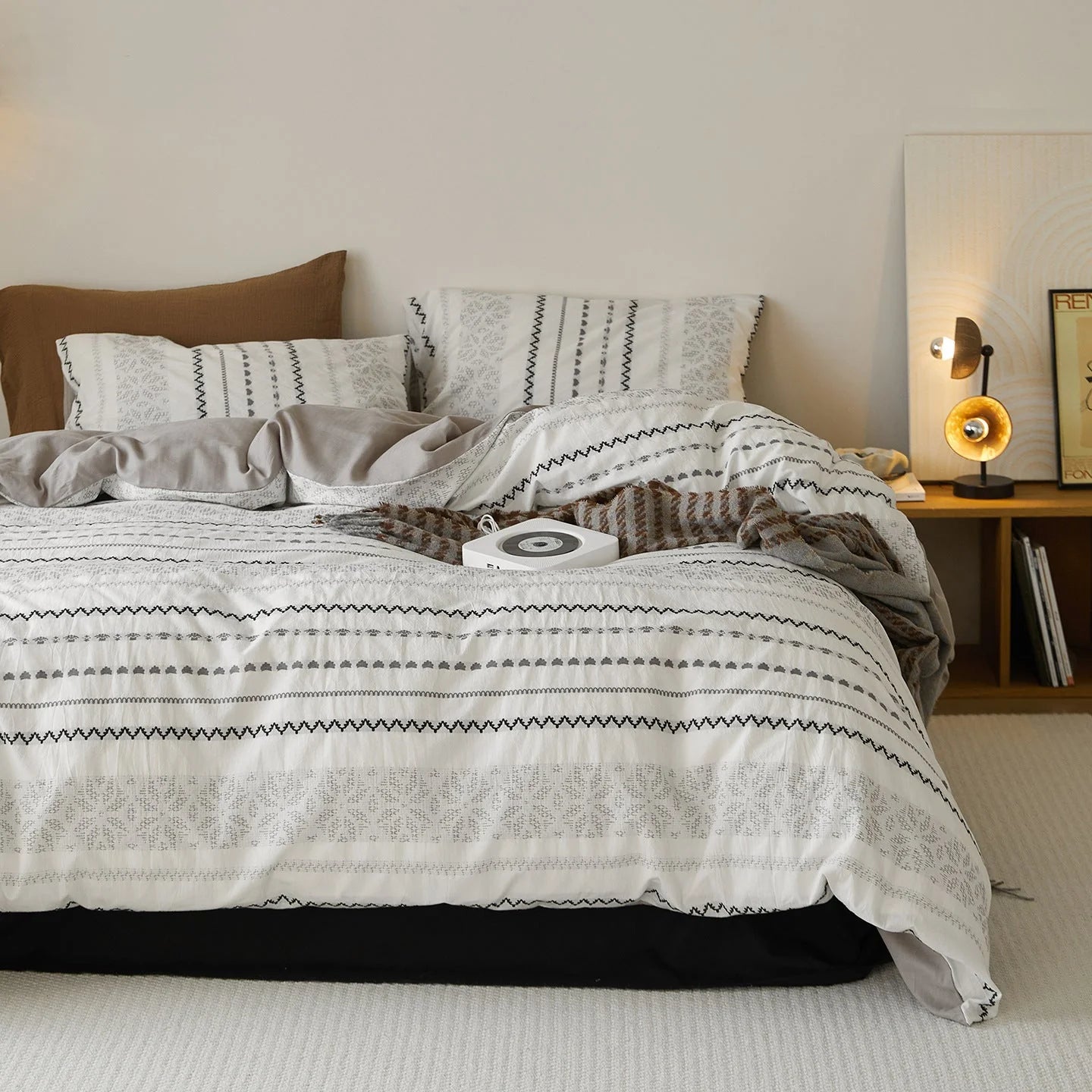 Adriana Jacquard Bedding Set