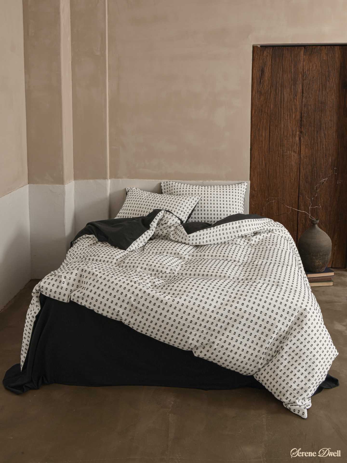 Kiera Polka Dot Bedding Set