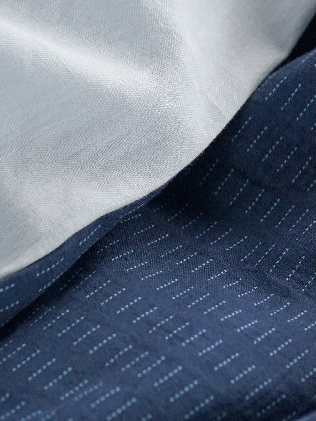 Iceland Blue Dashed Jacquard Bedding Set