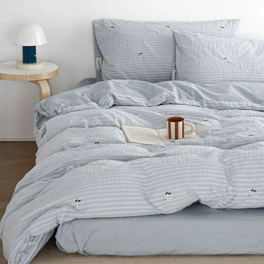 Seagull Embroidered Stripe Bedding Set