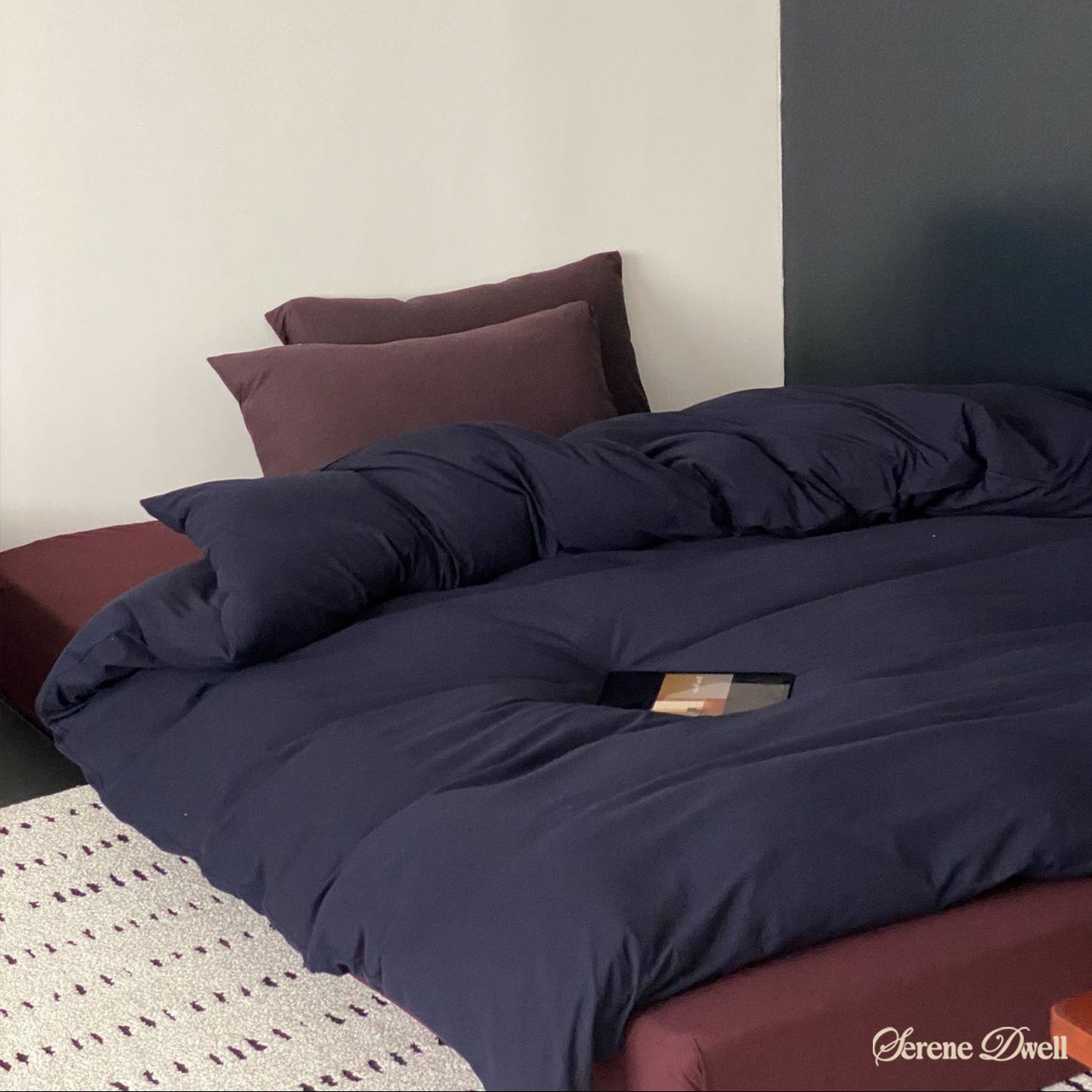 Julian Minimalist Bedding Set