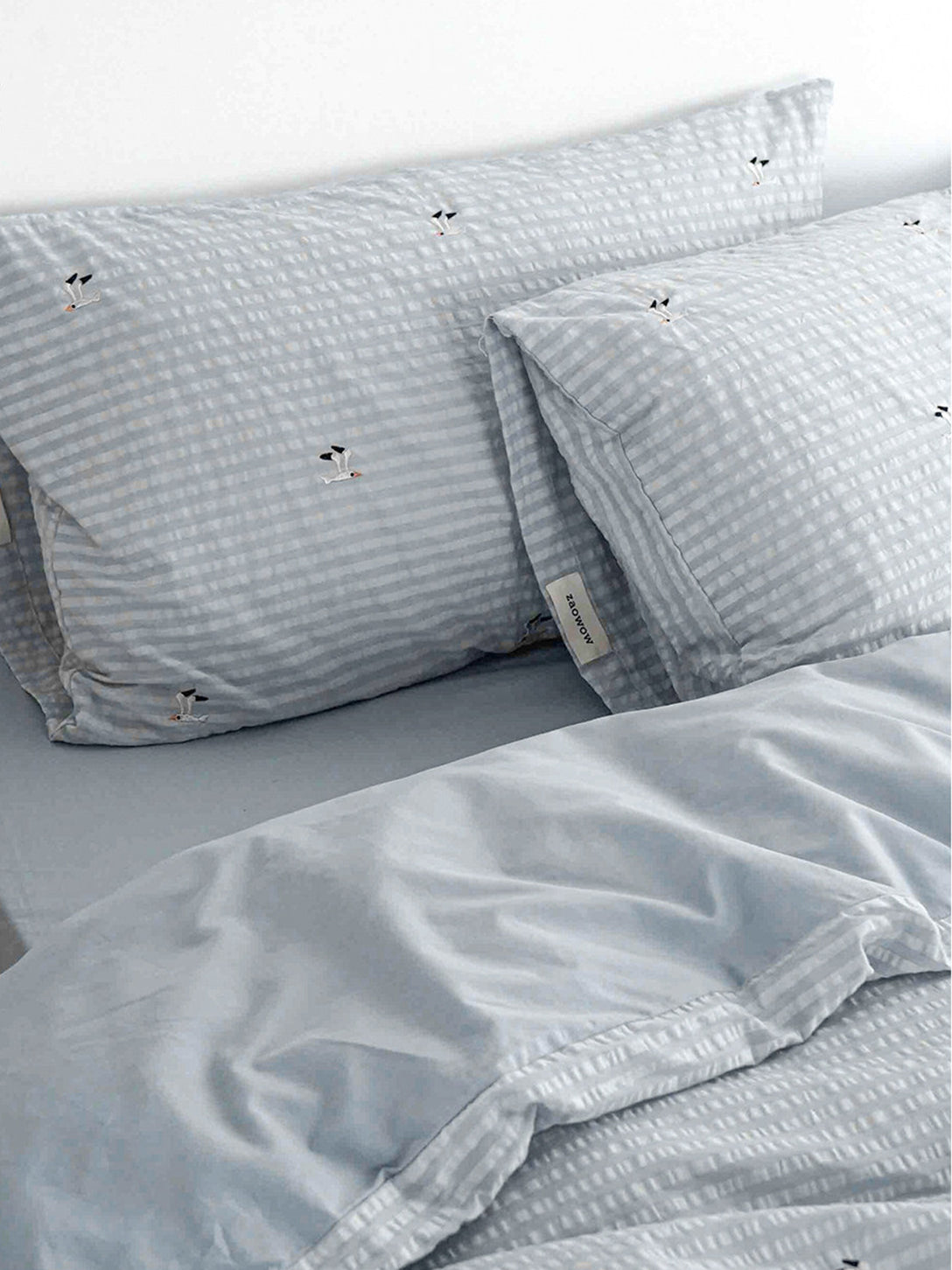 Seagull Embroidered Stripe Bedding Set