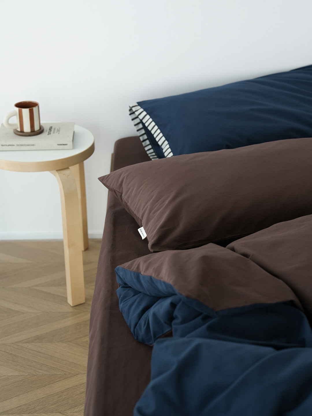 Brushed Cotton Contrast Bedding Set