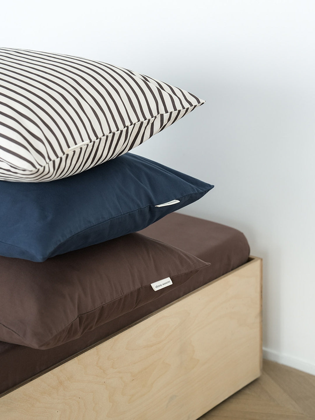 Brushed Cotton Contrast Bedding Set