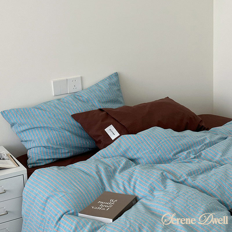 James Striped Bedding Set