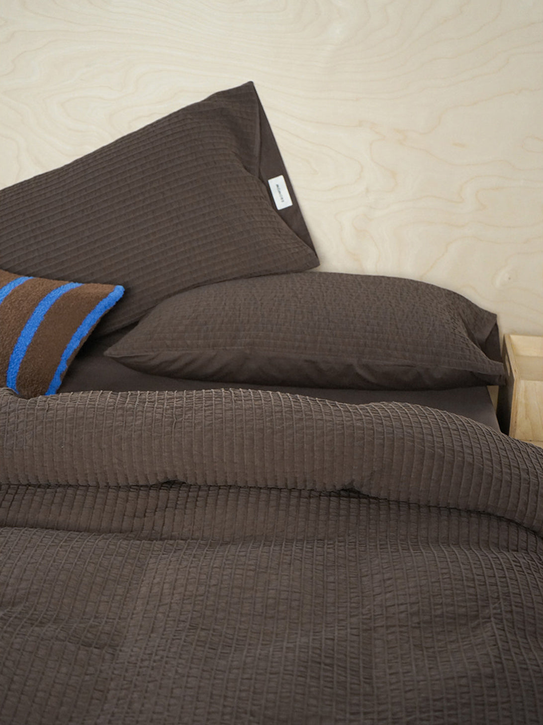Textured Tuck Stripe Jacquard Bedding Set