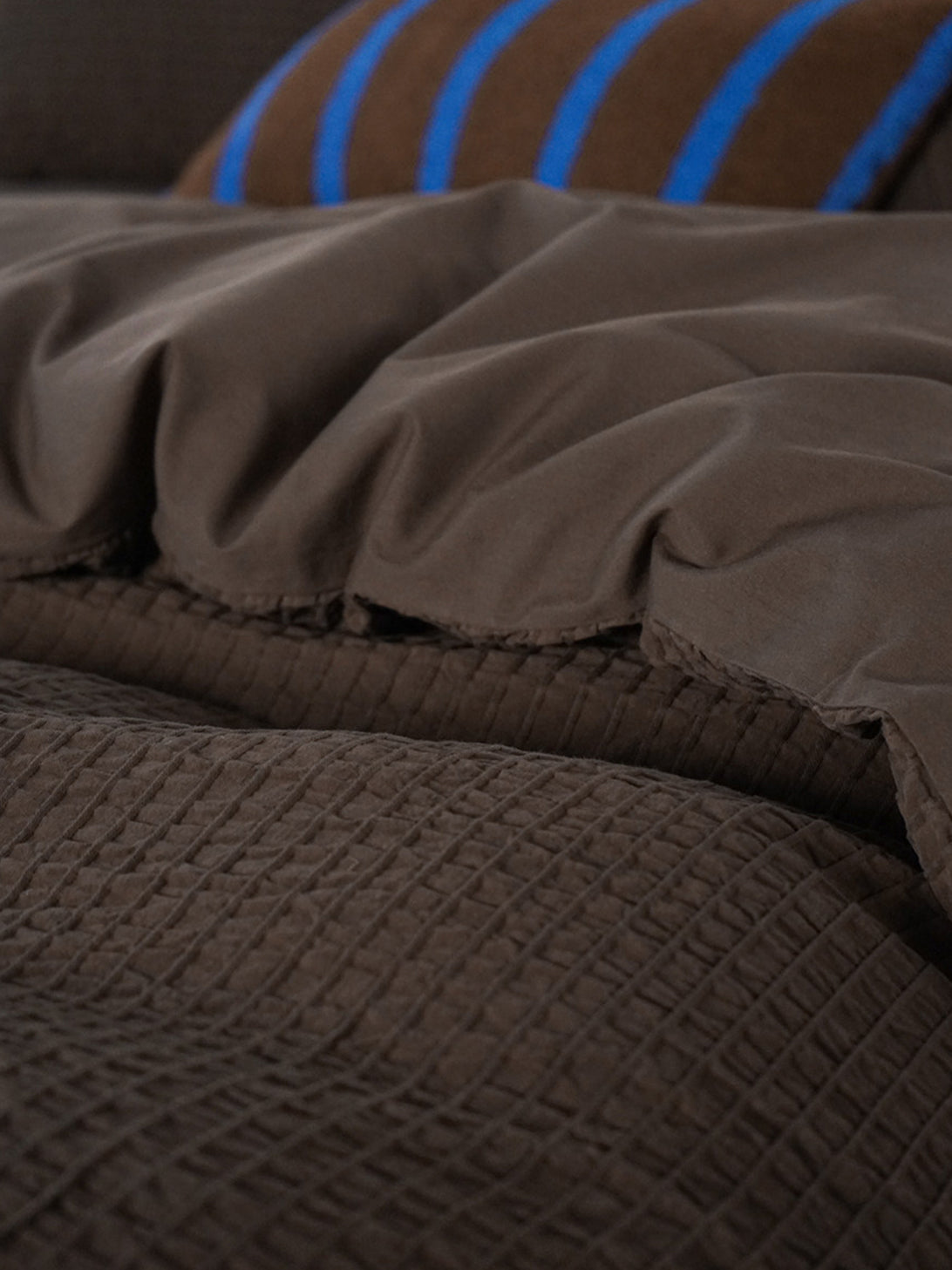 Textured Tuck Stripe Jacquard Bedding Set