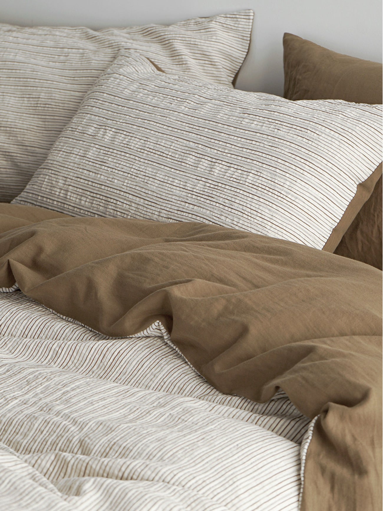 Textured Jacquard Cotton Stripe Bedding Set