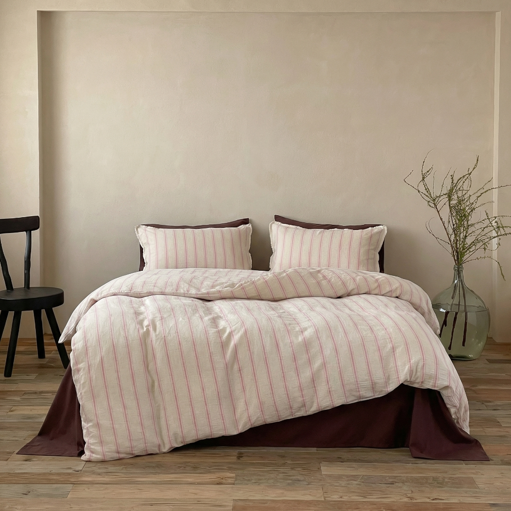 Elina Striped Bedding Set