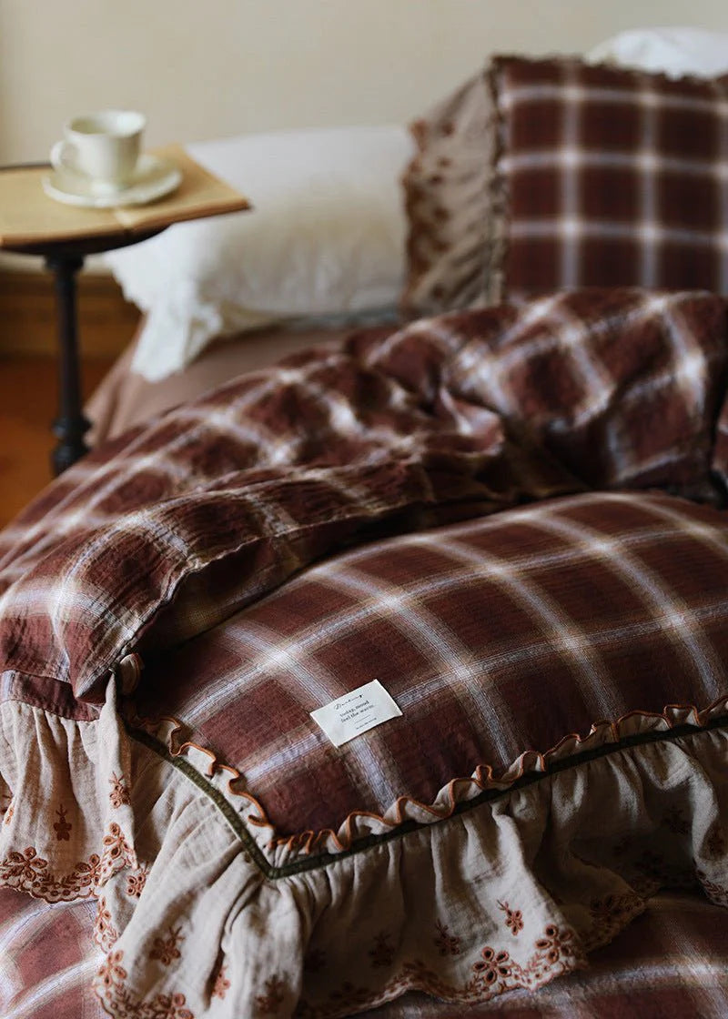 Claire Lace Ruffle Double Gauze Plaid Bedding Set