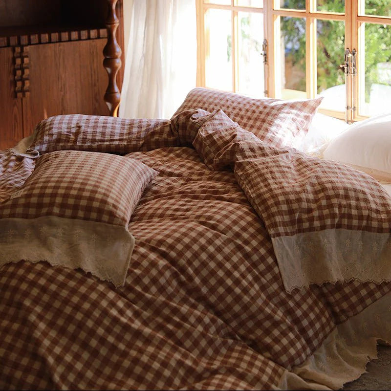 Marie Gingham Lace Ruffle Bedding Set