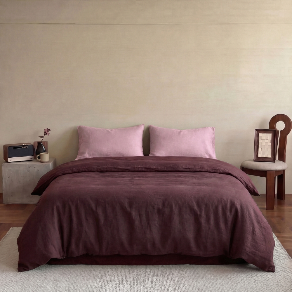 Julian Minimalist Bedding Set