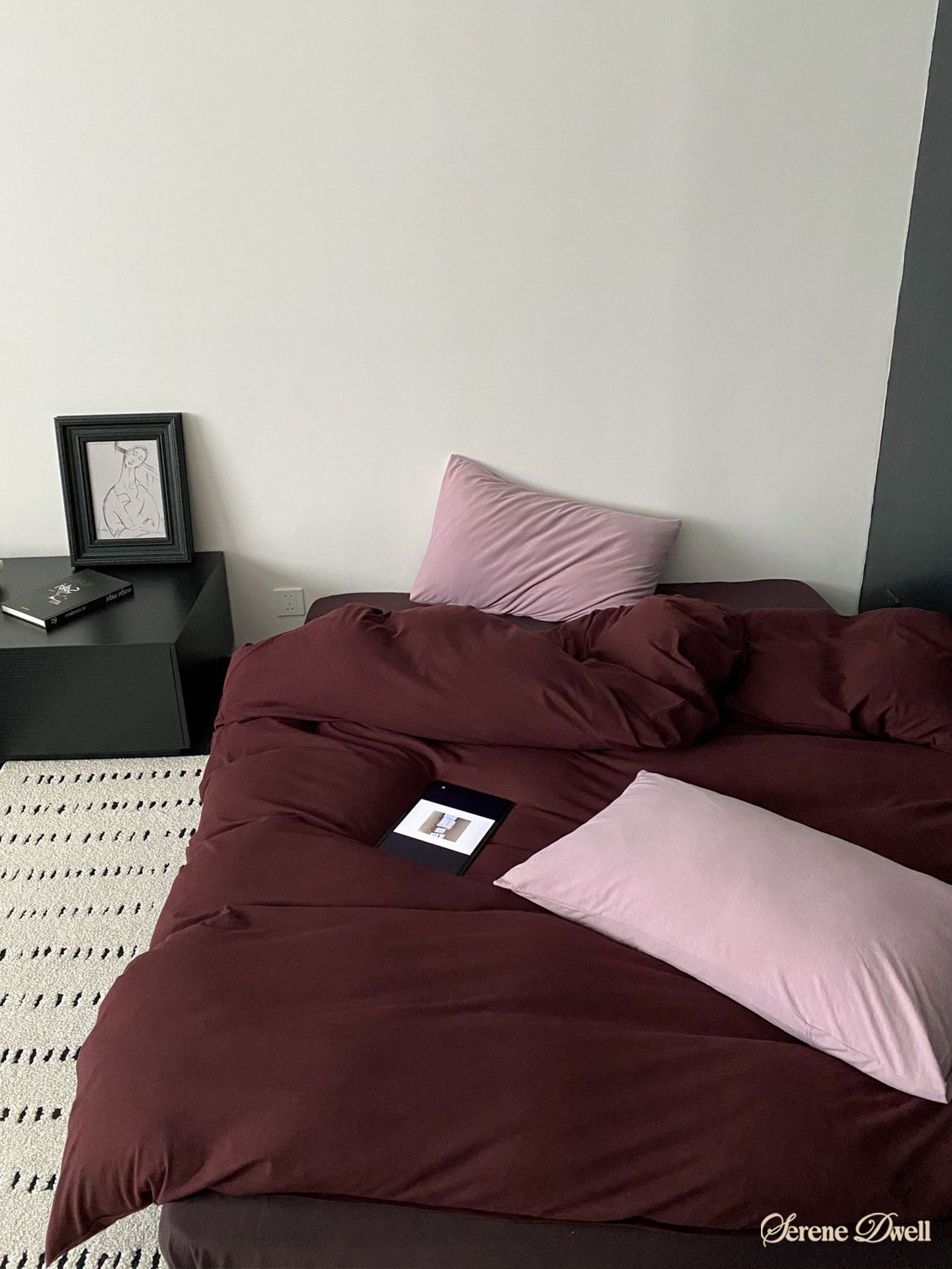 Julian Minimalist Bedding Set