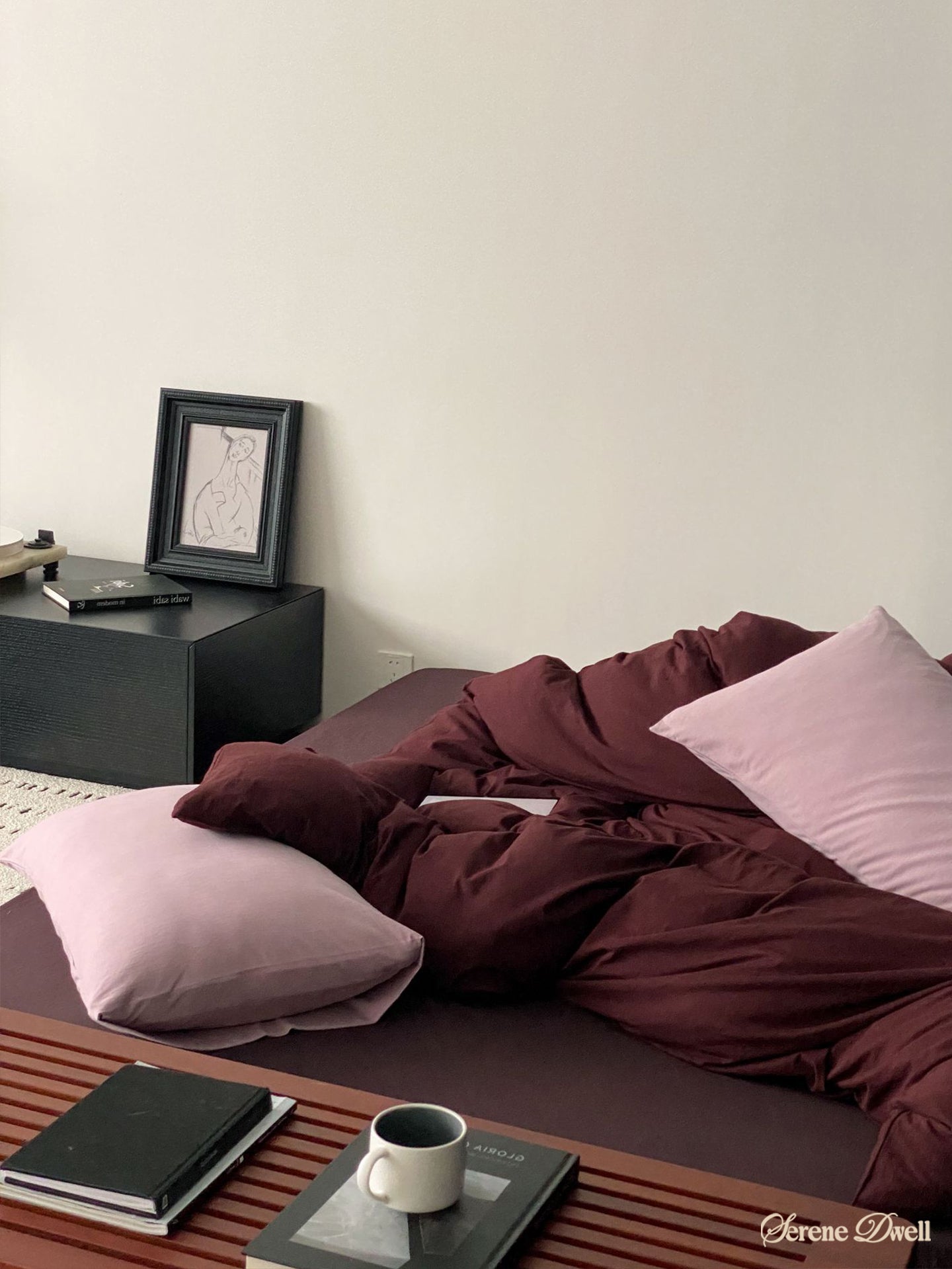 Julian Minimalist Bedding Set