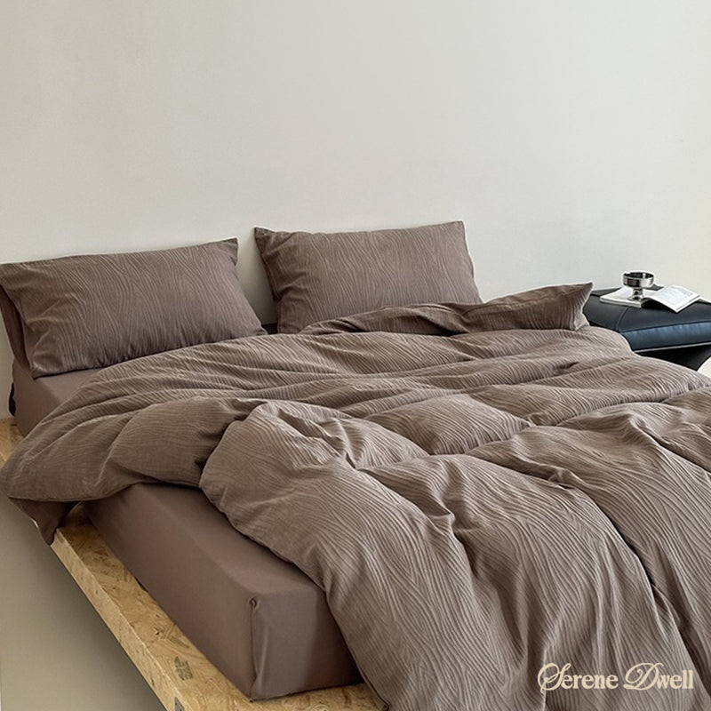 Kinsley Jacquard Bedding Set