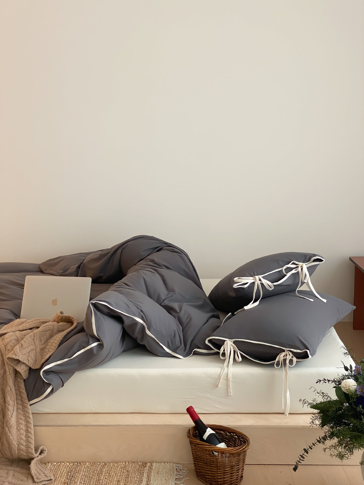 Brianna Knitted Cotton Bedding Set