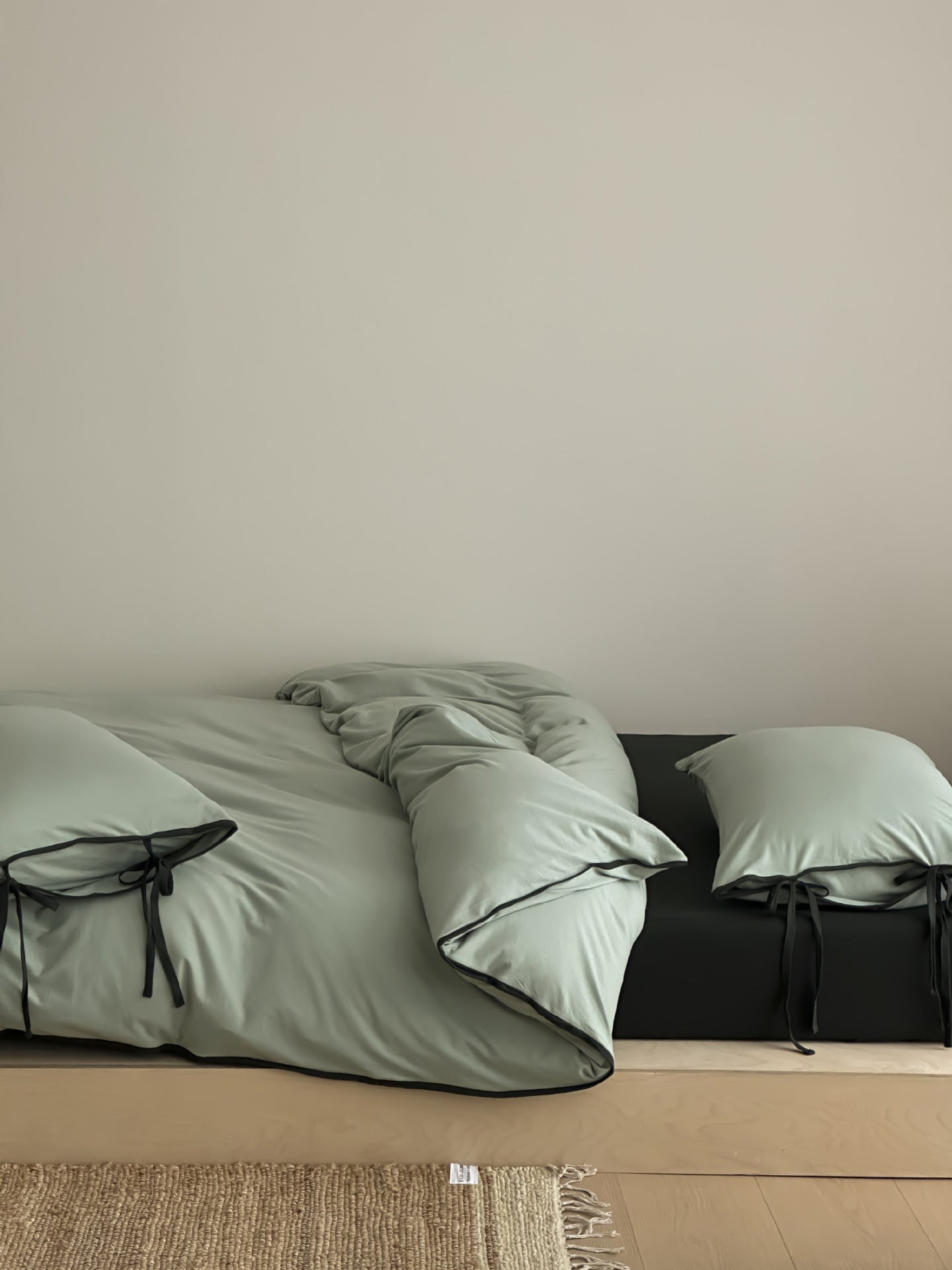 Brianna Knitted Cotton Bedding Set