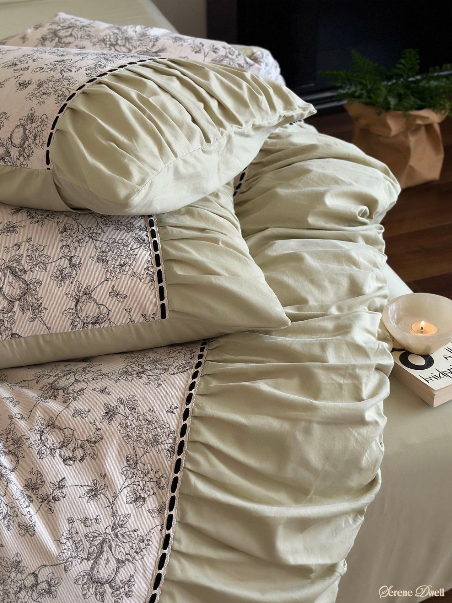 French Black Lace Bedding Set