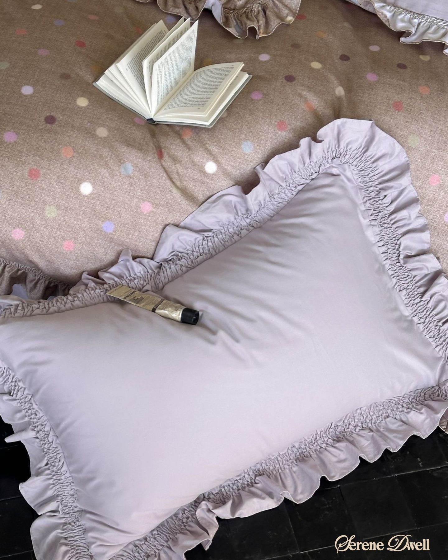 Aria Polka Dot Ruffle Bedding Set