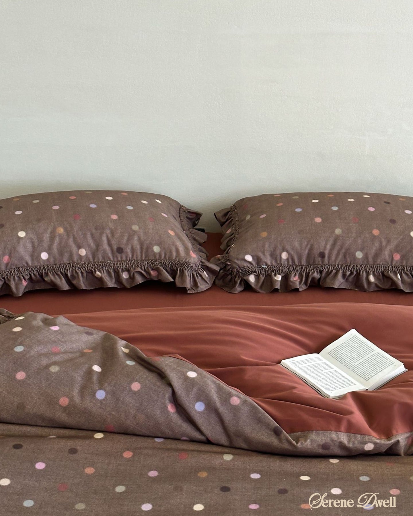 Aria Polka Dot Ruffle Bedding Set