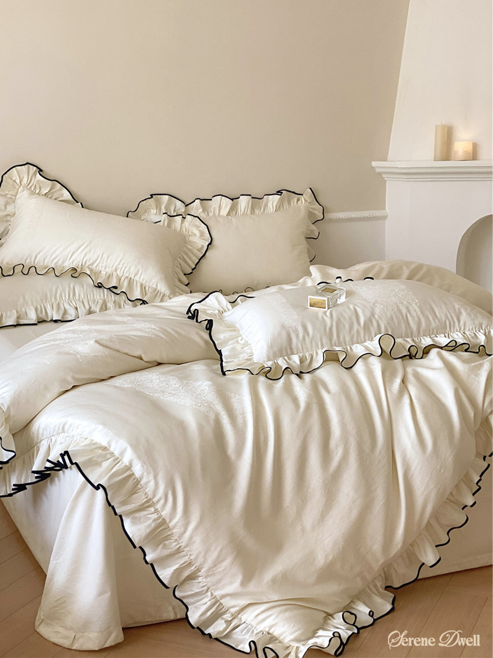 Silky Ruffle Bedding Set