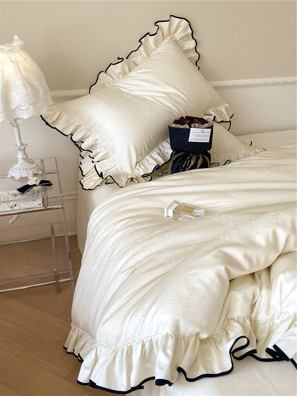 Silky Ruffle Bedding Set