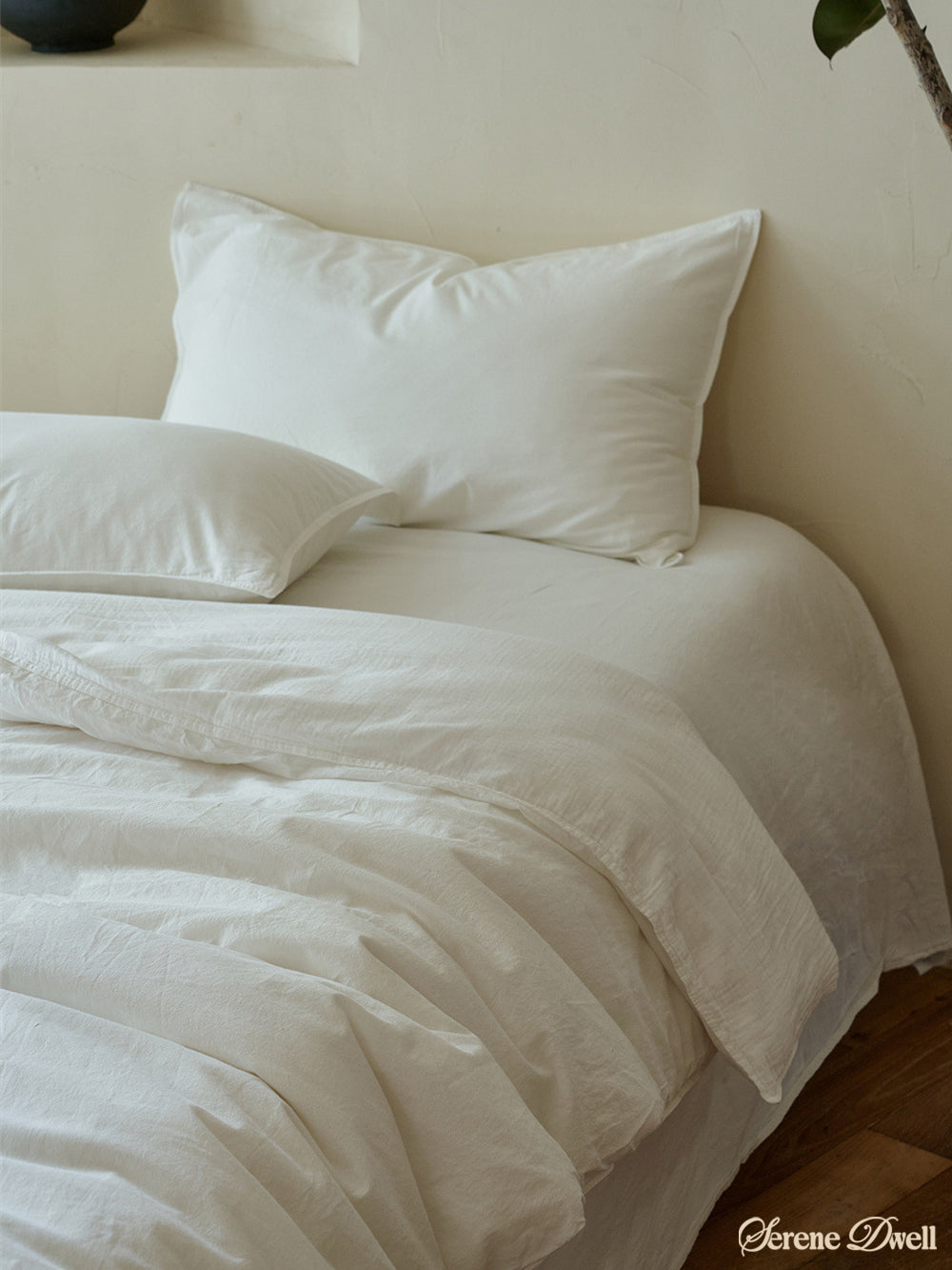 Ethan Minimalist Bedding Set