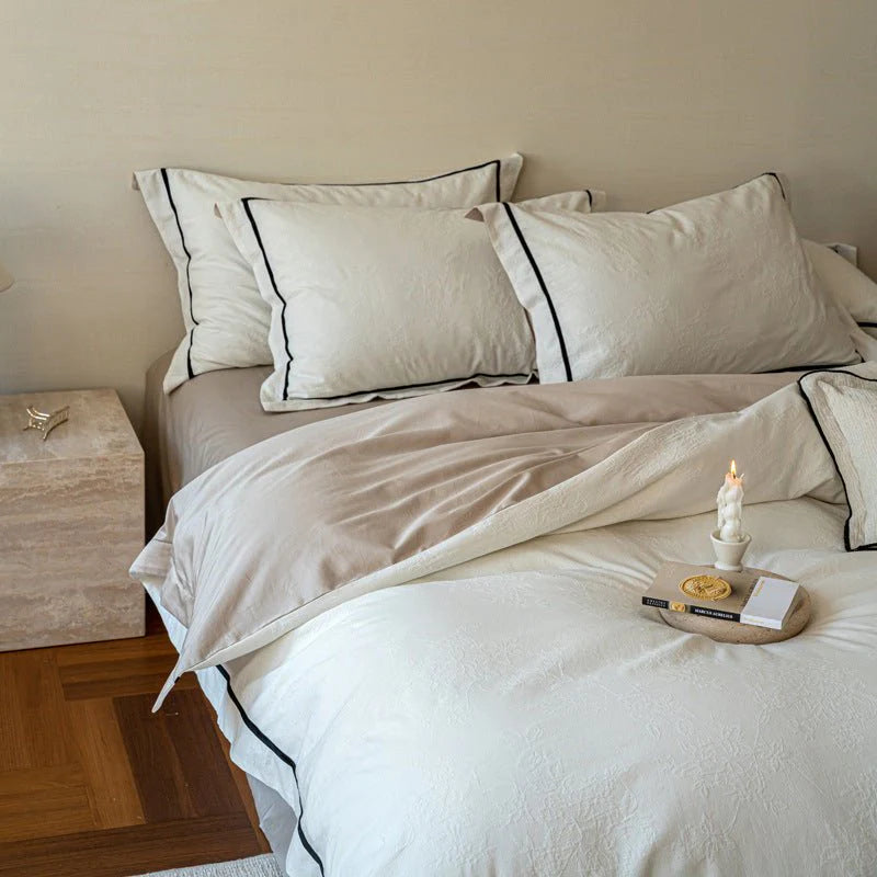 Dahlia Jacquard Bedding Set