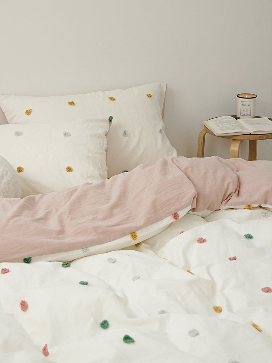 Textured Color Tufted Cotton Bedding Set