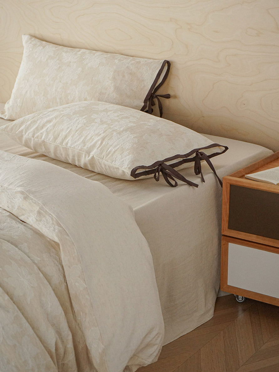 Linen Blend Textured Jacquard Bedding Set