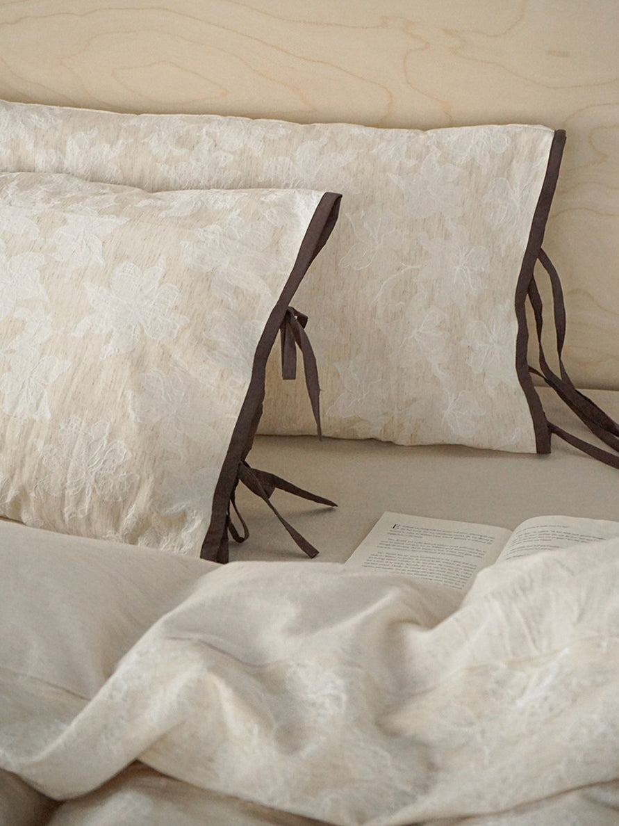 Linen Blend Textured Jacquard Bedding Set