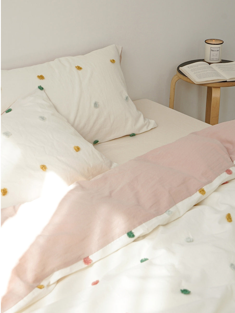 Textured Color Tufted Cotton Bedding Set