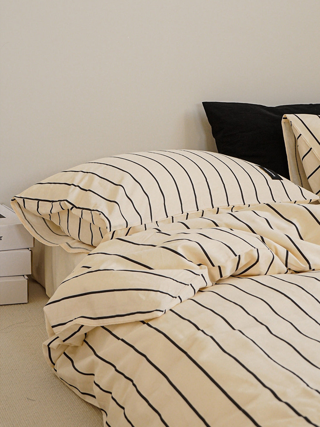 Minimalist Stripe Cotton Bedding Set