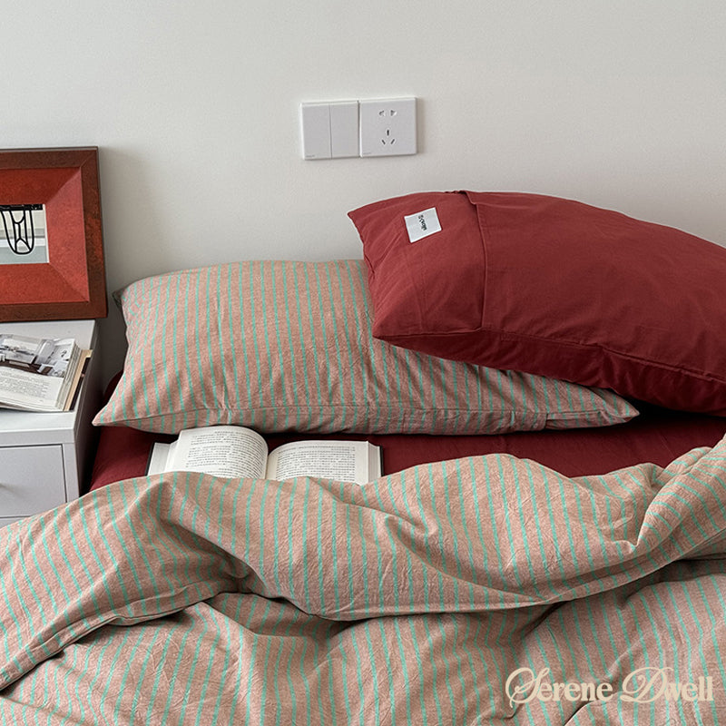 James Striped Bedding Set