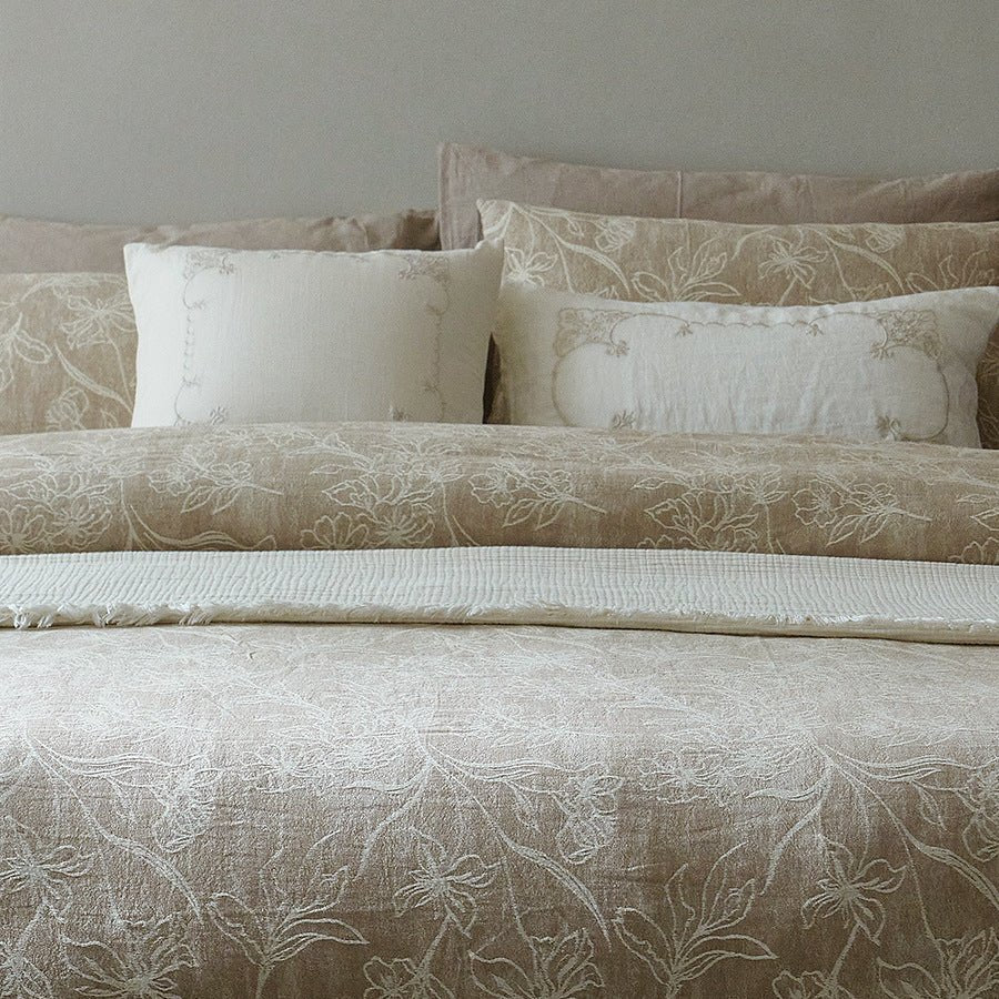 Talia Jacquard Bedding Set