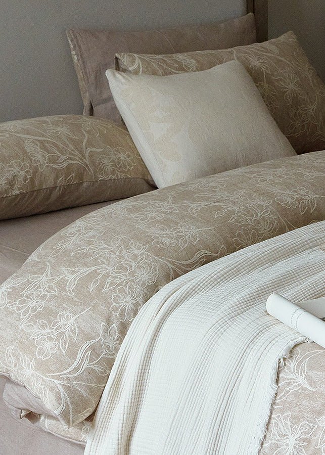 Talia Jacquard Bedding Set