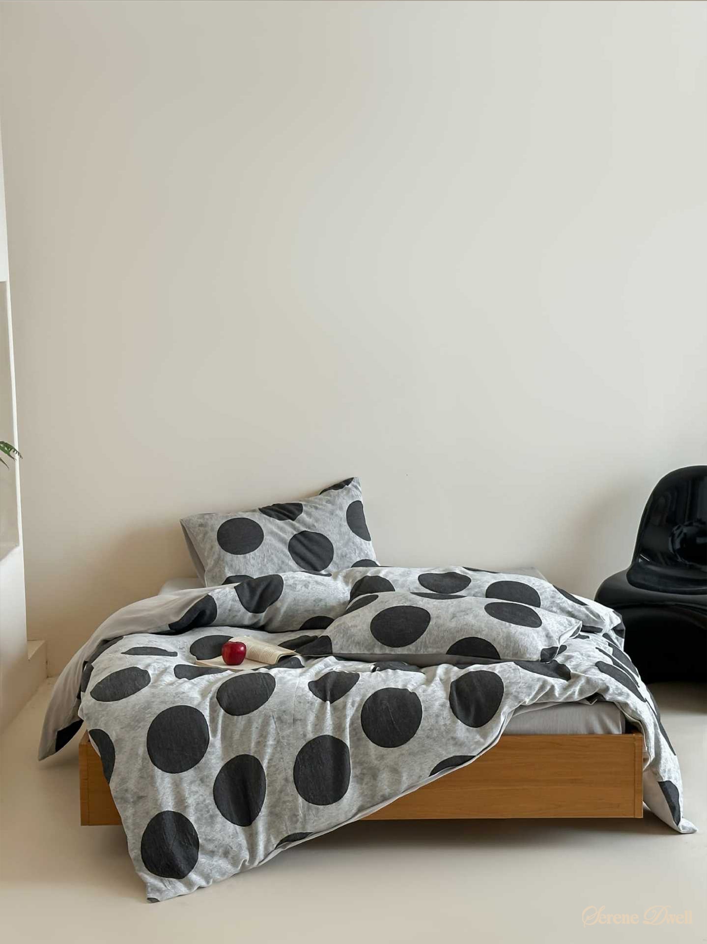 Jolie Polka Dot Bedding Set