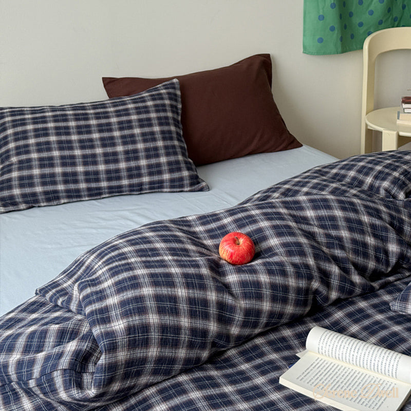 Levi Gingham Bedding Set
