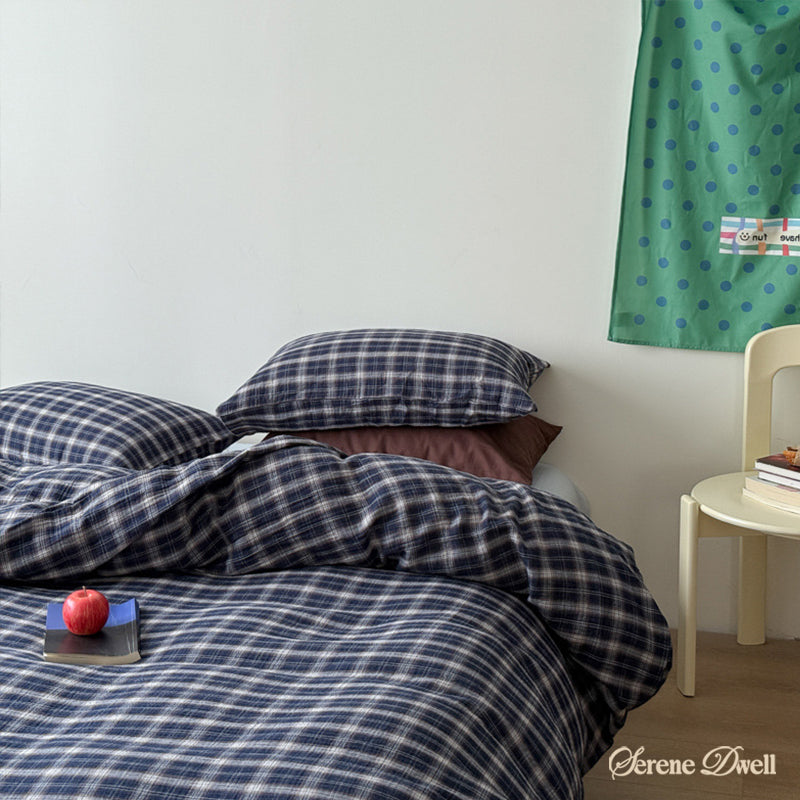 Levi Gingham Bedding Set