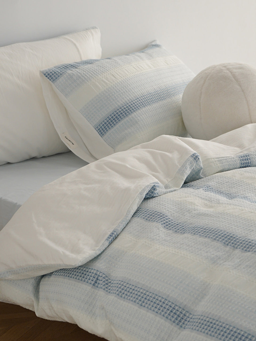 Gradient Waffle Cotton Bedding Set