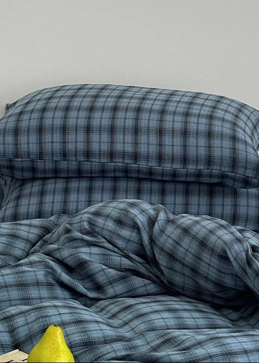 Theodore Winterfield Plaid Bedding Set