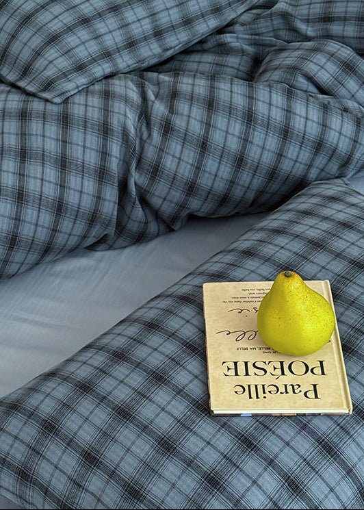 Theodore Winterfield Plaid Bedding Set