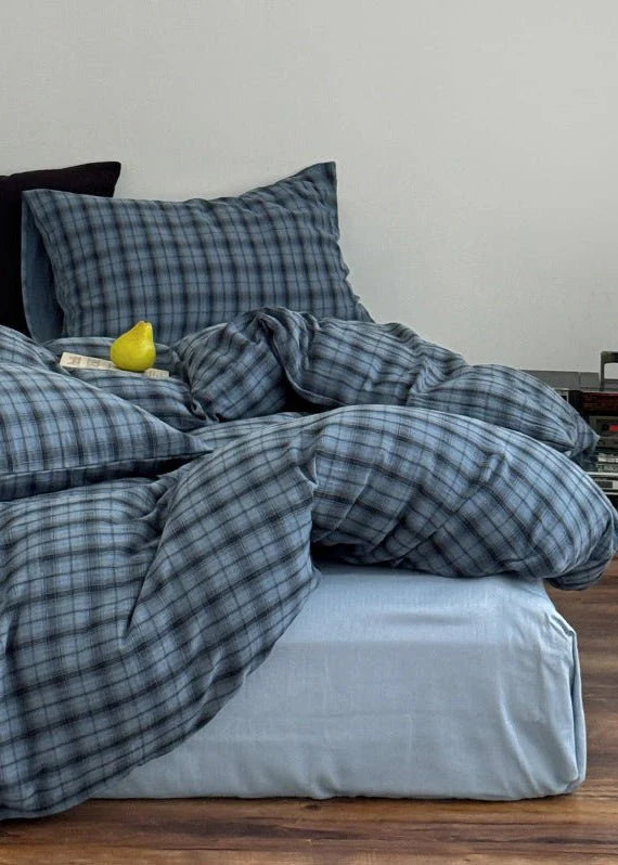 Theodore Winterfield Plaid Bedding Set