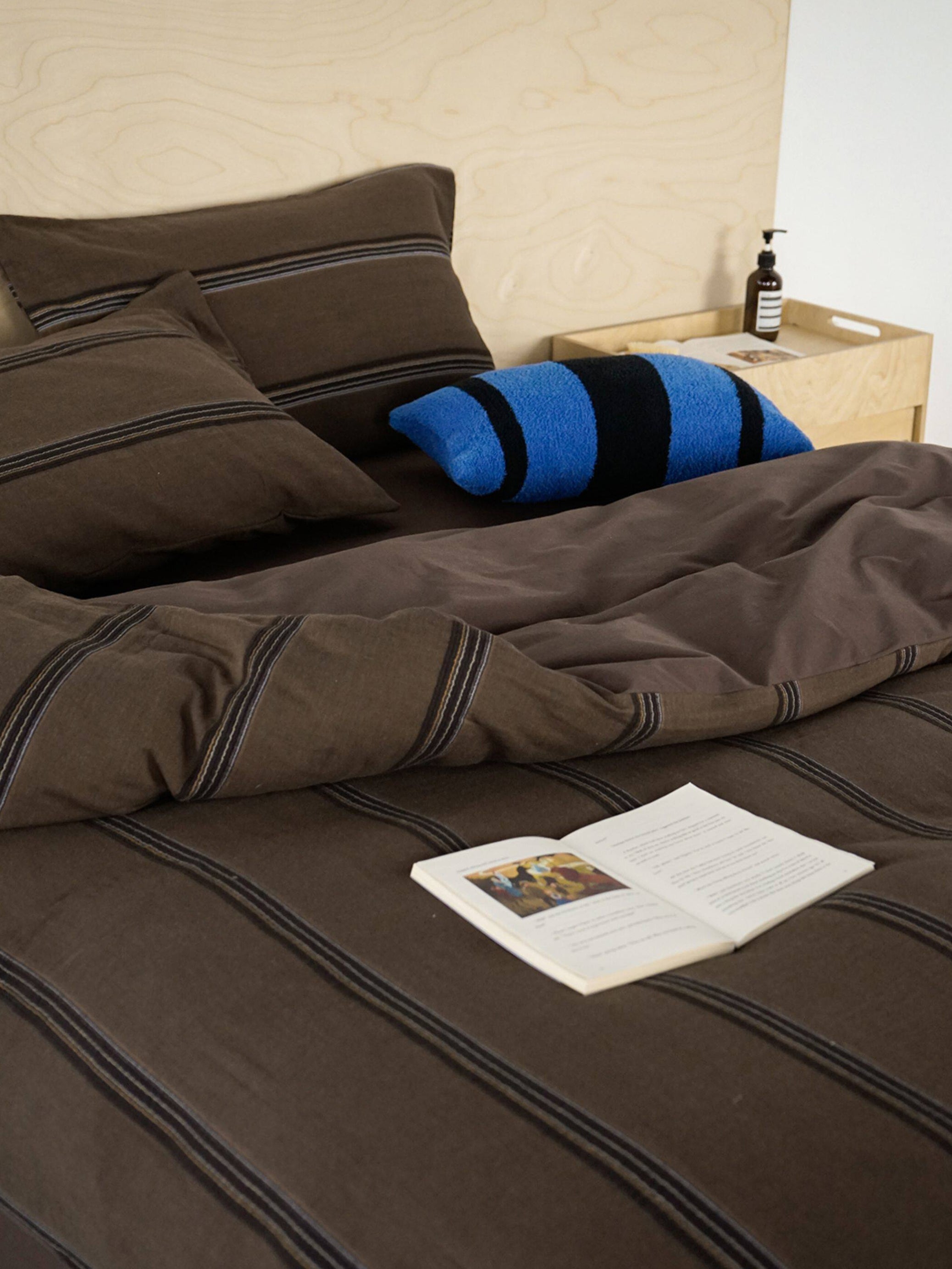 Textured Jacquard Sateen Cotton Bedding Set