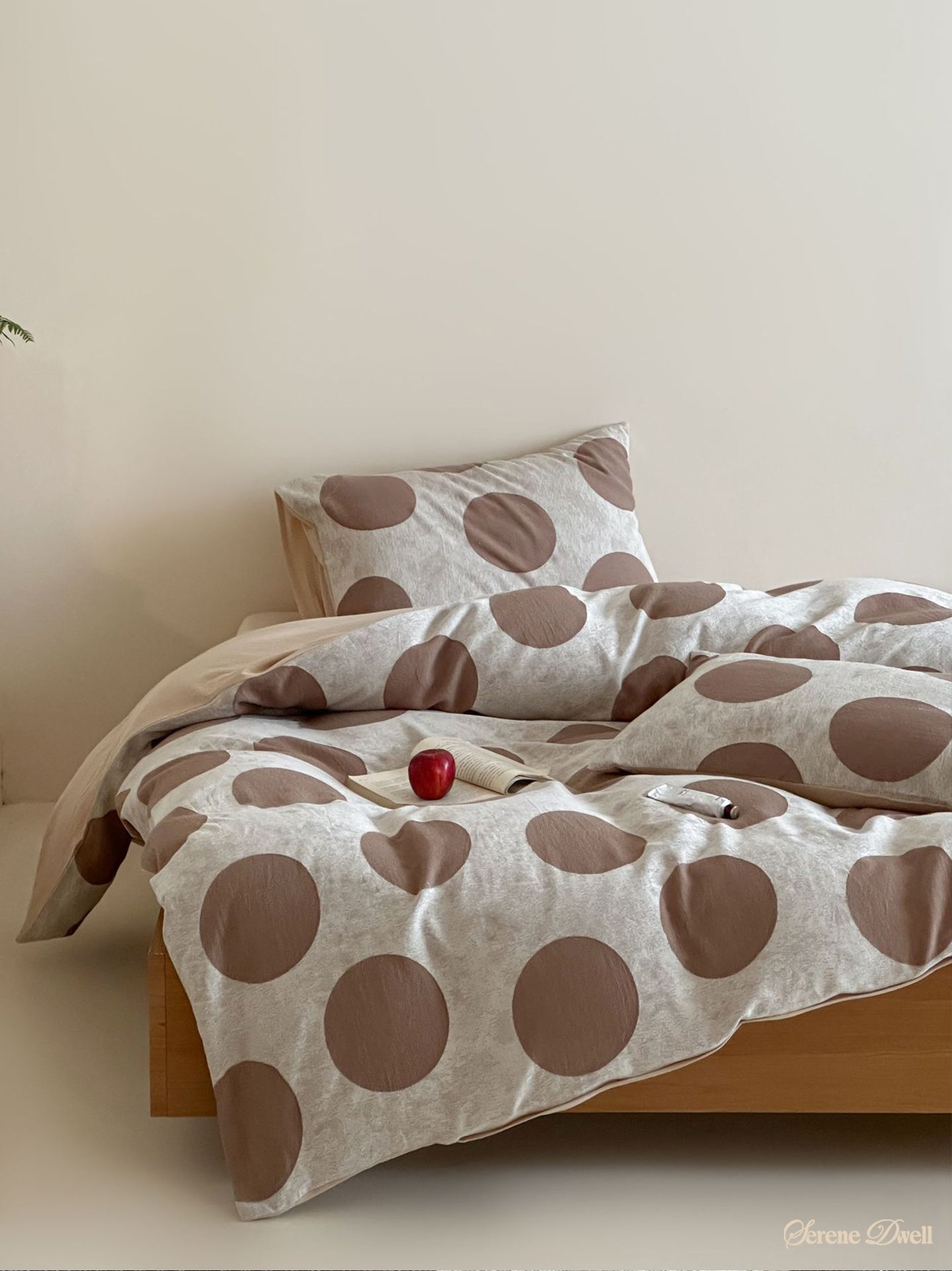 Jolie Polka Dot Bedding Set