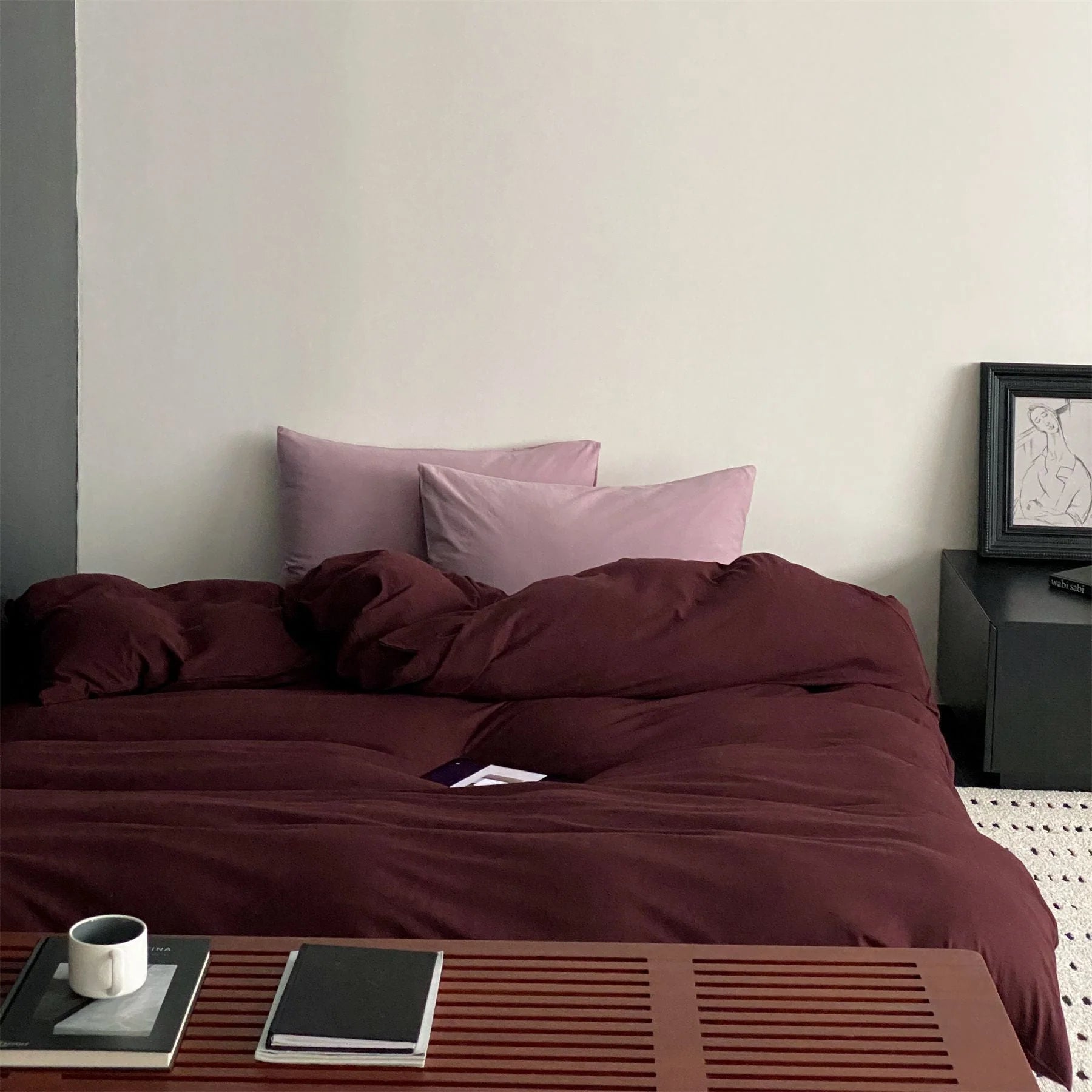 Julian Minimalist Bedding Set